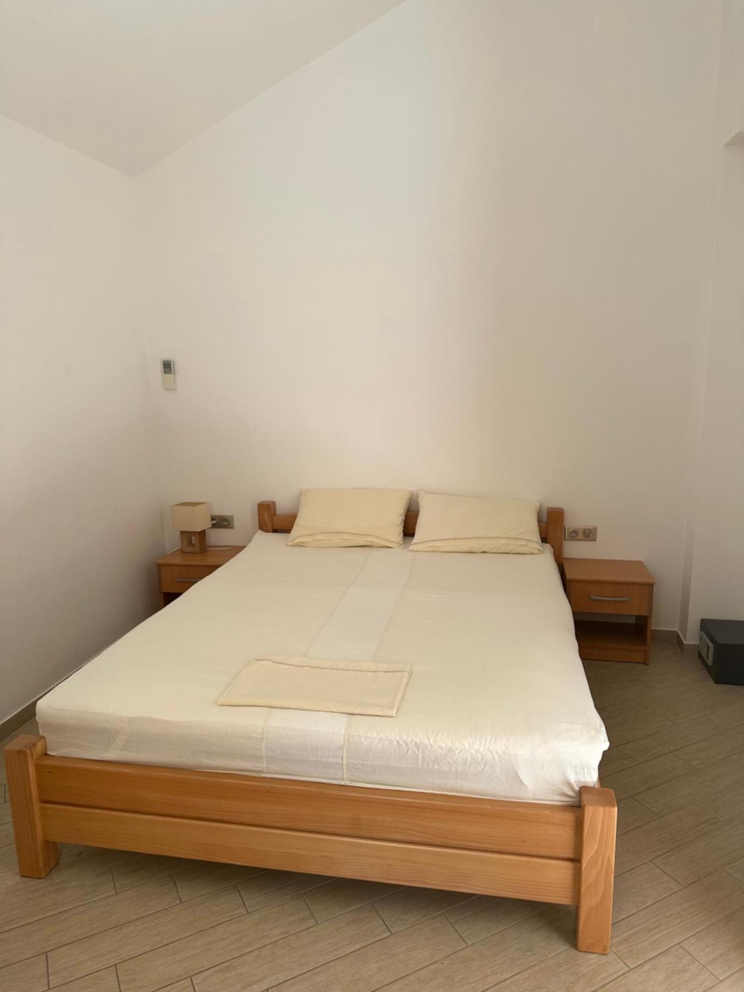 Apartments Villa Eva Slano Bagian luar foto