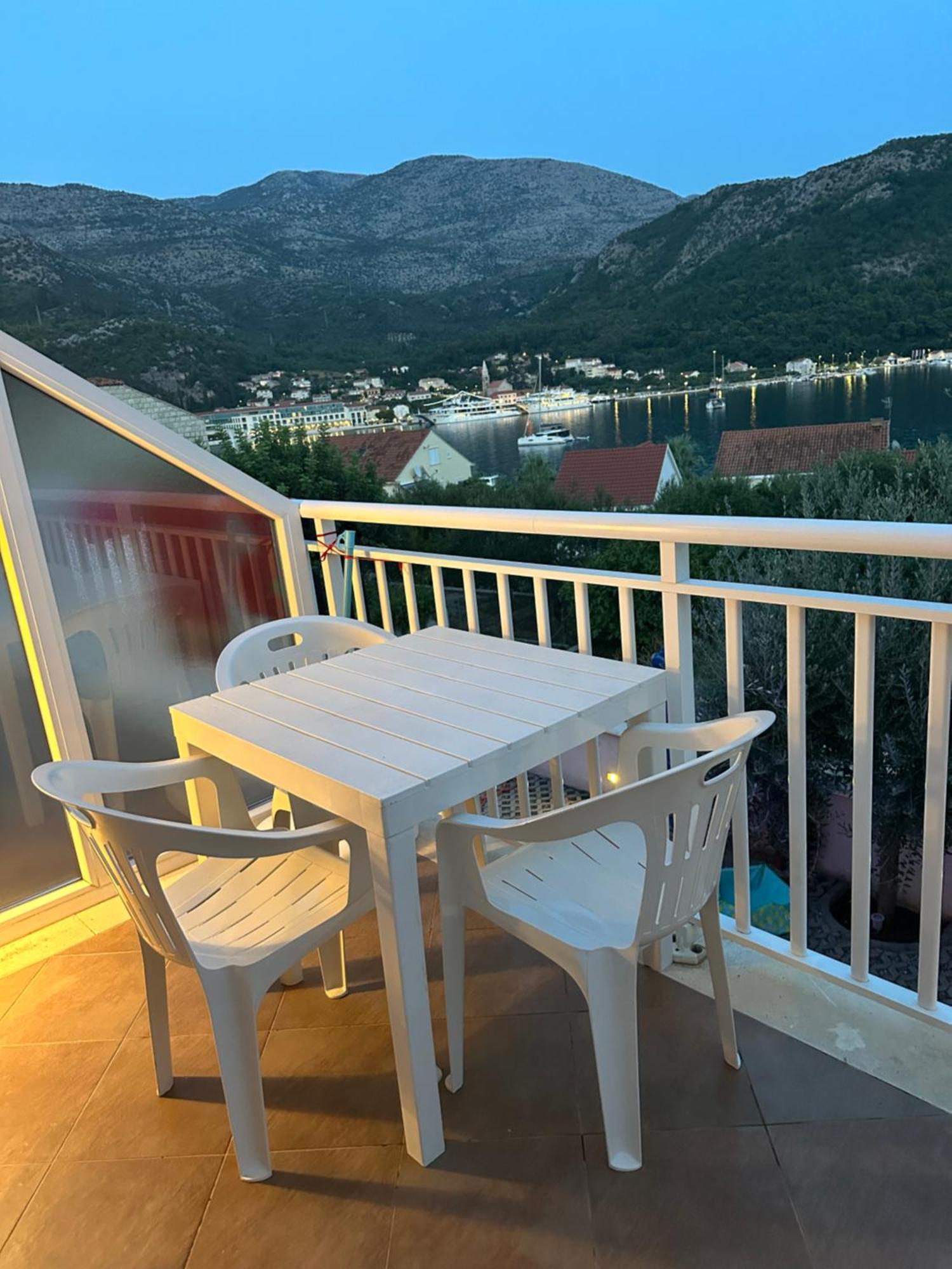 Apartments Villa Eva Slano Bagian luar foto