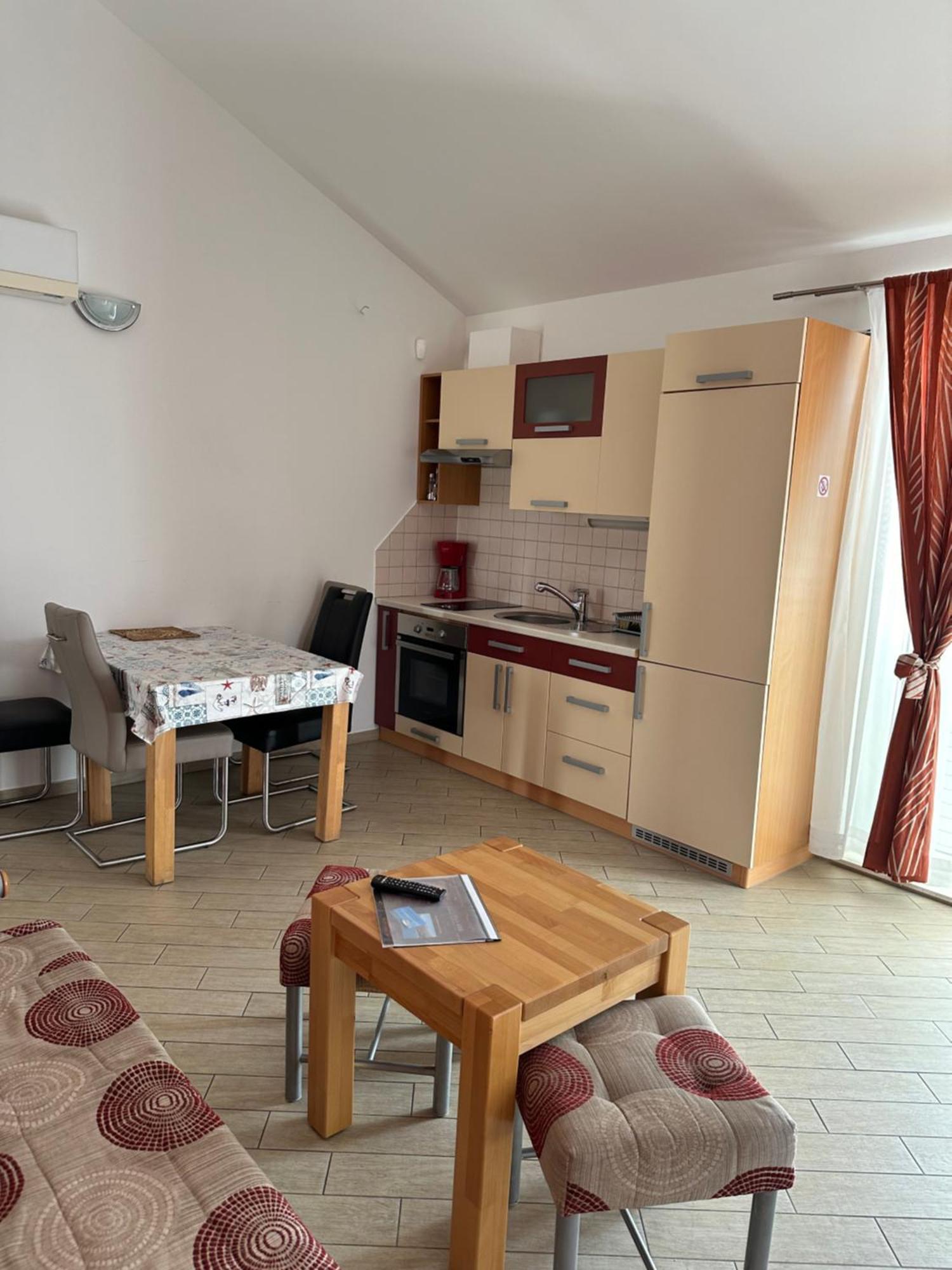 Apartments Villa Eva Slano Bagian luar foto