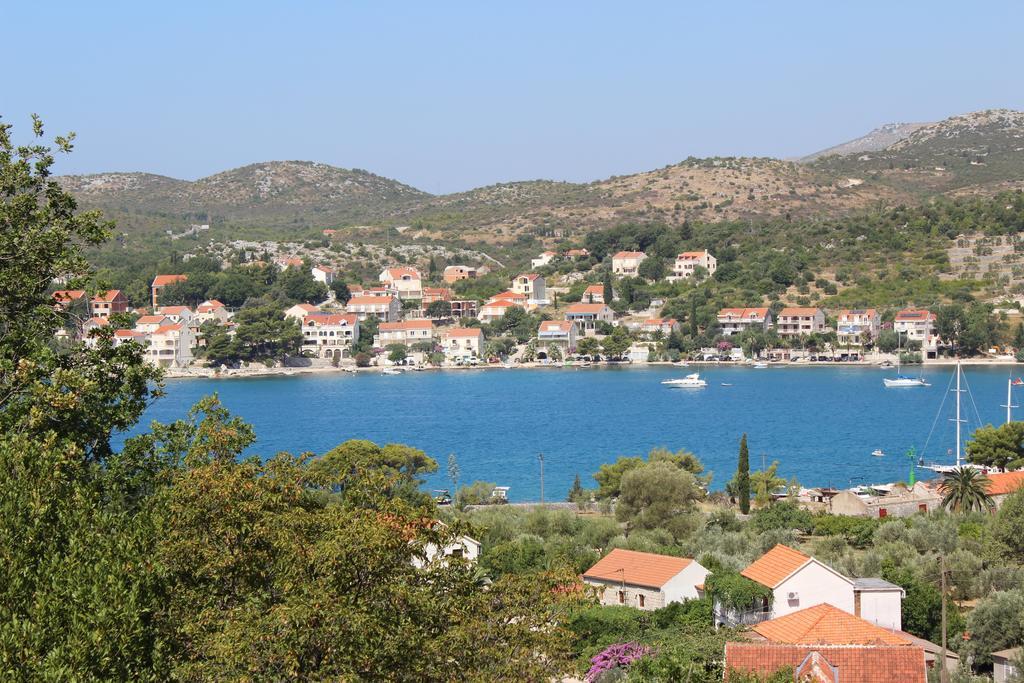 Apartments Villa Eva Slano Bagian luar foto